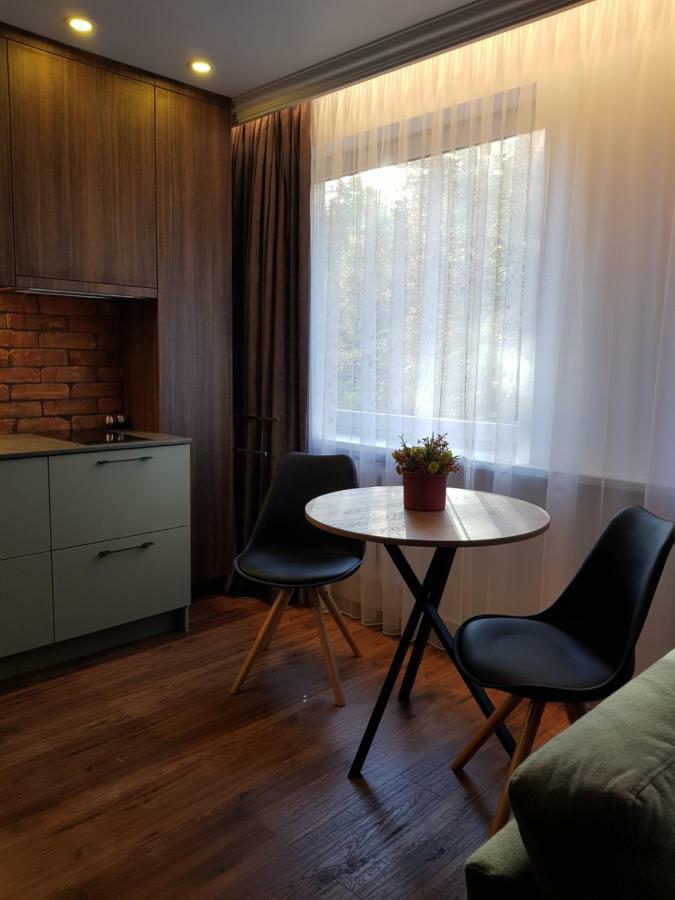 Mona Apartamentai Telsiai Exterior photo